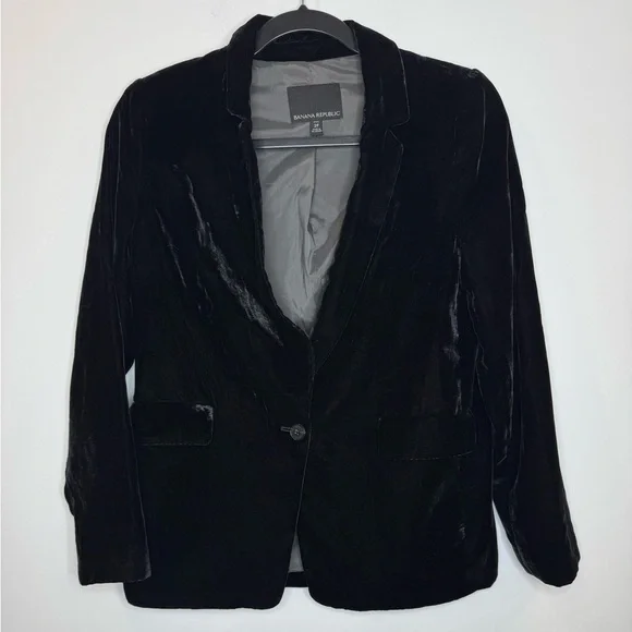 Banana Republic Black Velvet classic Blazer size 2 office holiday festive - Picture 2 of 8